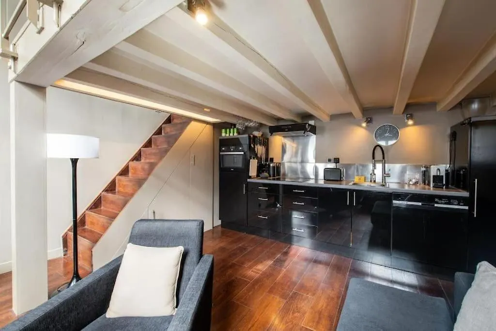 Paris 1Er - Magnifique Duplex Daire